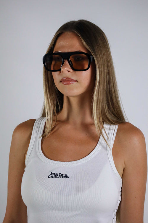 Black square JADE SANTOS sunglasses with UV400 protection for men and women